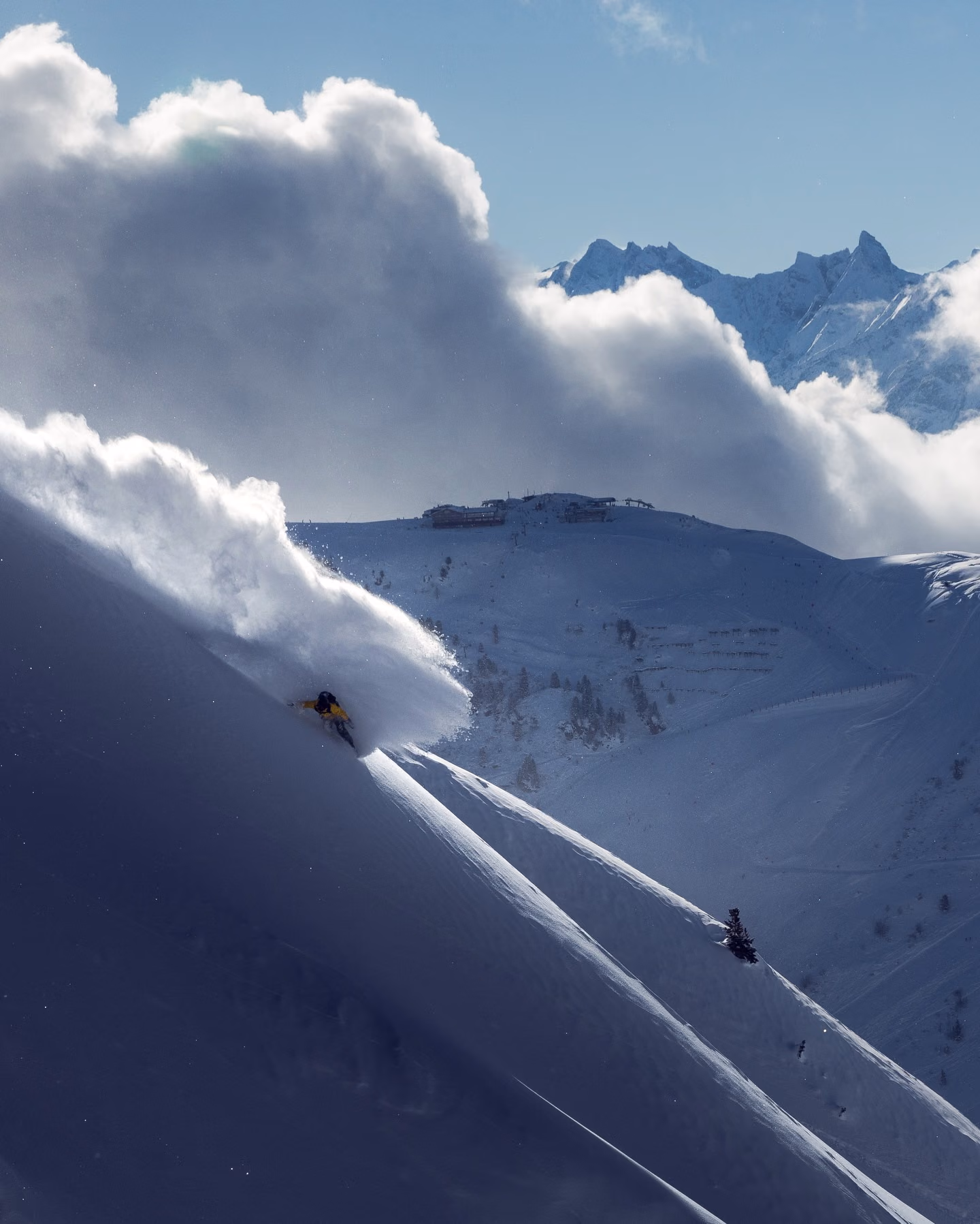 Deep powder turn on a Gulmarg slope